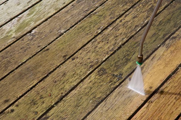 Deck Mold Removal in Rotonda West